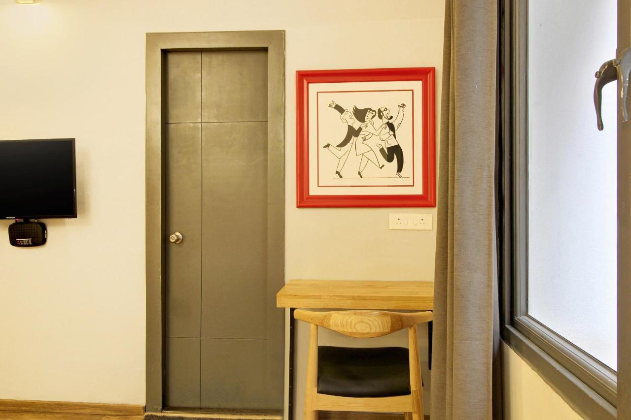 Oyo Townhouse 9 Hitech City Hyderabad Exterior photo