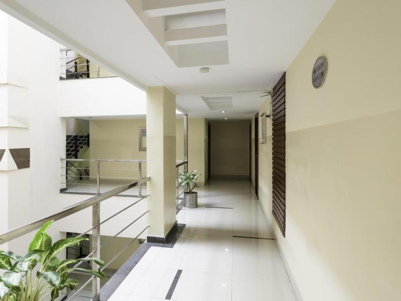 Oyo Townhouse 9 Hitech City Hyderabad Exterior photo